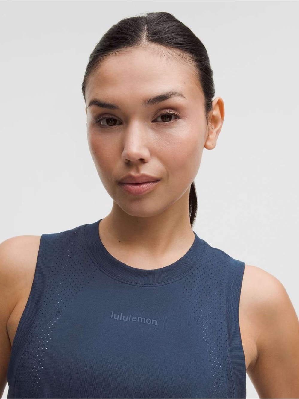 Lululemon Swiftly Cropped Oversized Tank Top
Club Blue / Club Blue - Picture 5 of 7